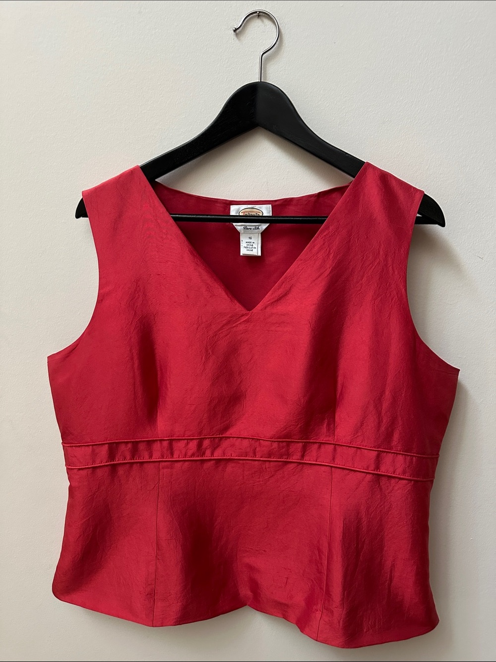 Talbots Red V-Neck Sleeveless Silk Shell Top